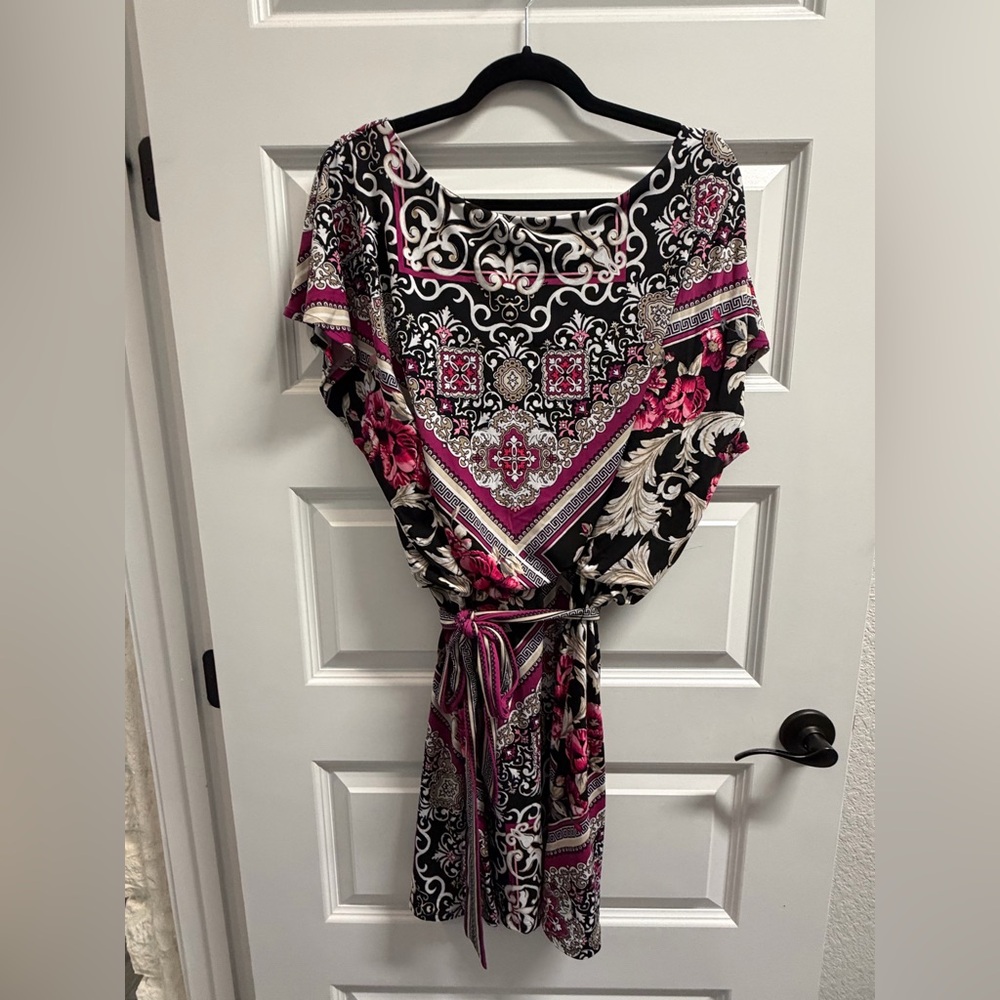 White House Black Market Floral Blouson Mini Dress in Pink and Black